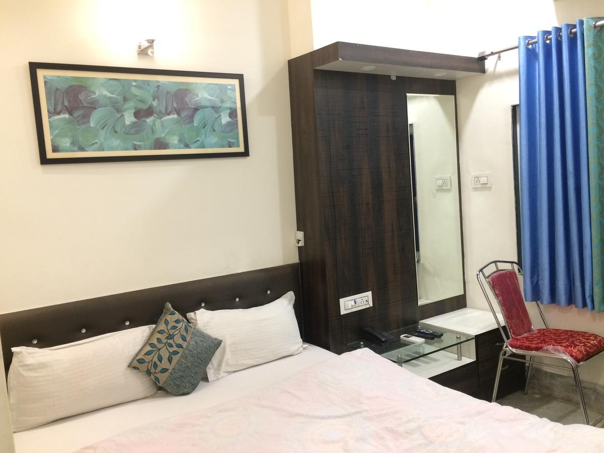 Hotel Raj Vilas Udaipur Luaran gambar