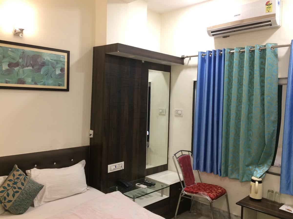 Hotel Raj Vilas Udaipur Luaran gambar