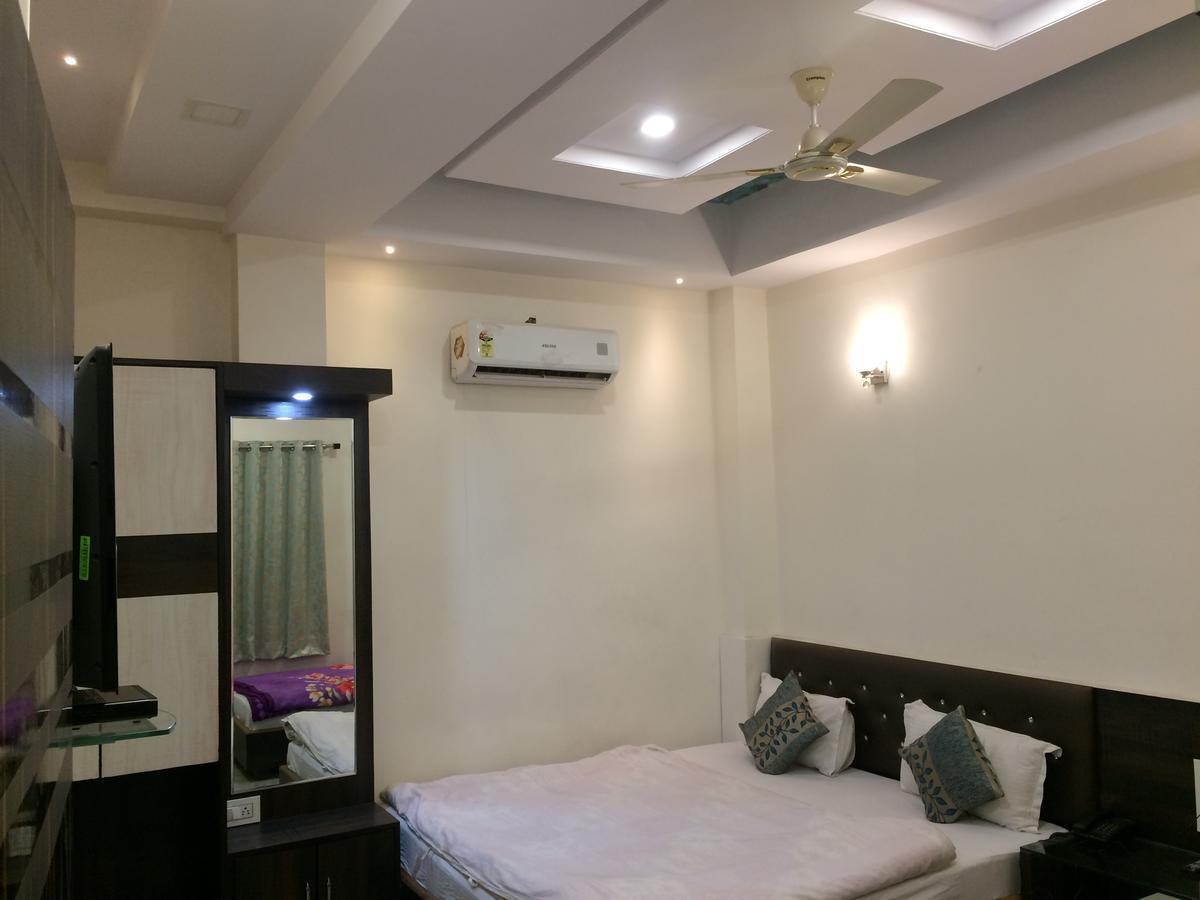 Hotel Raj Vilas Udaipur Luaran gambar